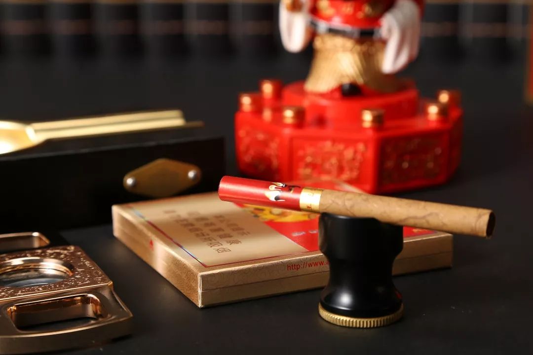 云霄一手货源烟_电子烟微商代理一手货源_一手稳定yooz电子烟货源
